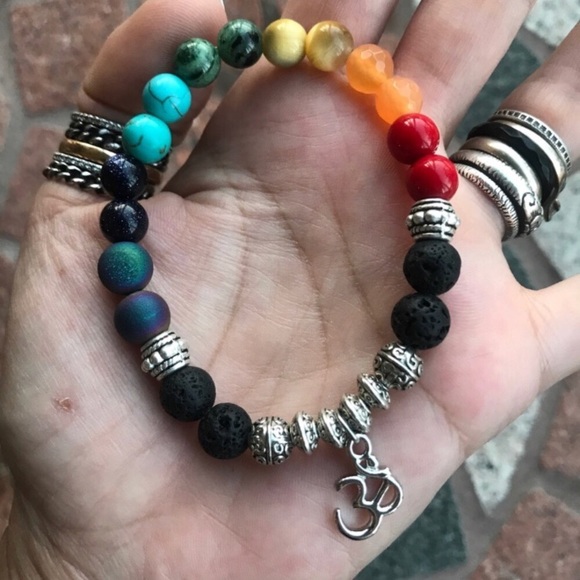 Genuine gemstones 7 chakra reiki om sign bracelet - Picture 7 of 9